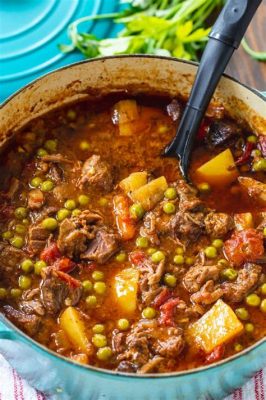  Spicy Donkey Meat Stew: En Läckert Kryddat Äventyr Fyllt Med Texturer!